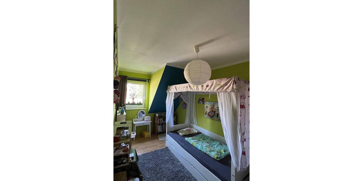 Reihenmittelhaus Solingen Wald - 4 Zimmer, 104 m&sup2;, 479.000&euro; | Angebot:26318937