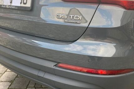 Audi Q3 122.000 km 21.995 &euro; Köln 50769