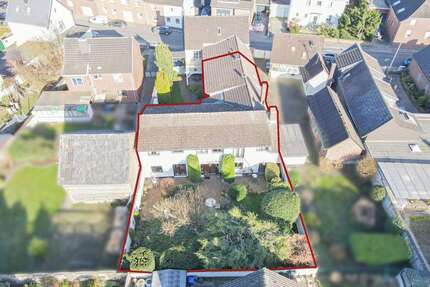 Haus Neuss / Grefrath Grefrath - 7 Zimmer, 265 m&sup2;, 520.000&euro; | Angebot:26263099