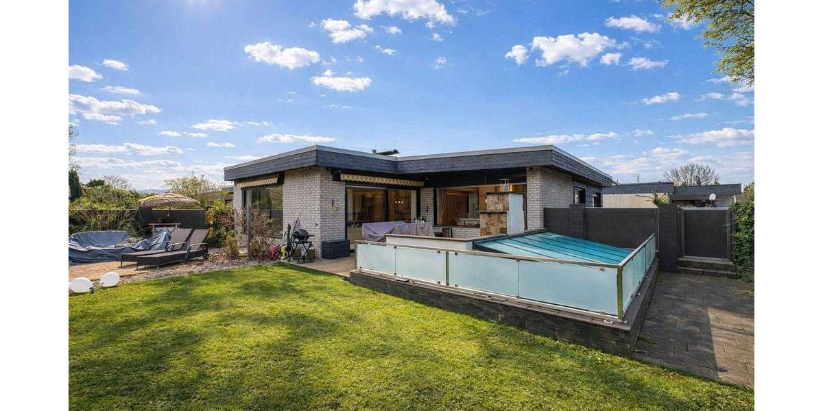 Einfamilienhaus Ratingen West - 6 Zimmer, 268 m&sup2;, 935.000&euro; | Angebot:25721386