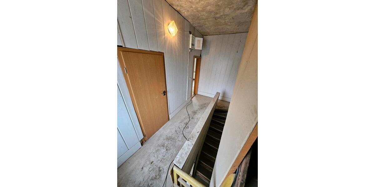 Mehrfamilienhaus, Wohnhaus Neuss Reuschenberg - 8 Zimmer, 140 m&sup2;, 149.998&euro; | Angebot:26111174