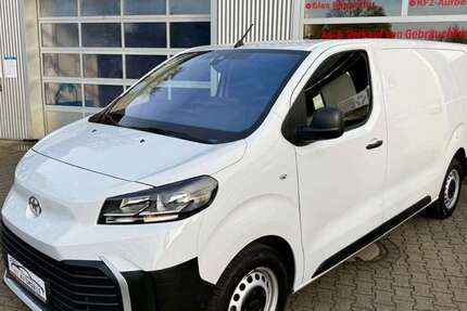 Toyota Proace 17.000 km 27.450 &euro; Ratingen 40883