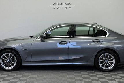 BMW 320 59.436 km 26.890 &euro; Radevormwald 42477