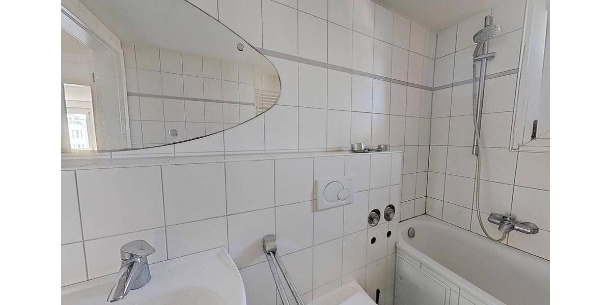 Etagenwohnung Köln Mülheim - 4 Zimmer, 106 m&sup2;, 1.450&euro; | Angebot:25917222