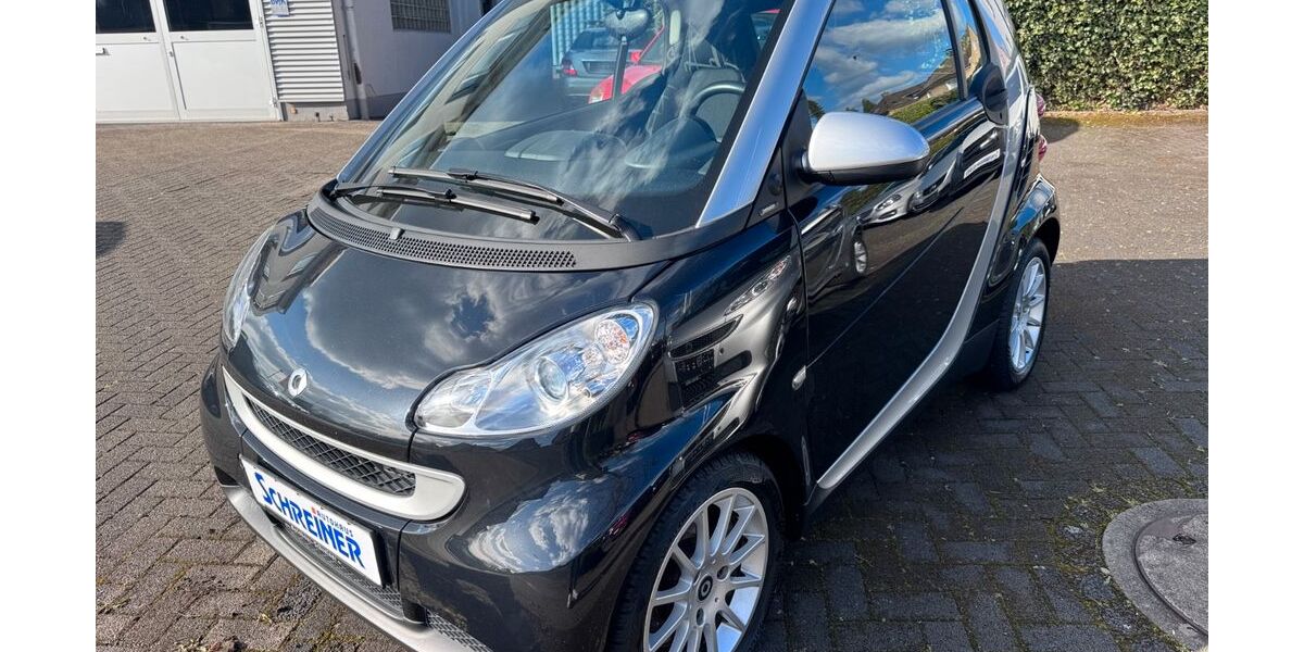 Smart ForTwo 58.000 km 6.990 &euro; Bergisch-Gladbach 51469
