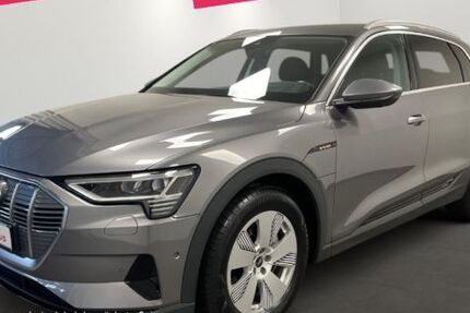 Audi e-tron 40.167 km 28.800 &euro; Düsseldorf 40233