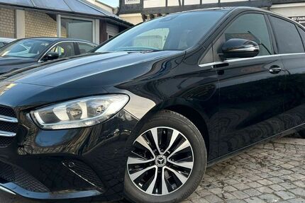 Mercedes-Benz B 180 254.564 km 13.900 &euro; Wuppertal 42117