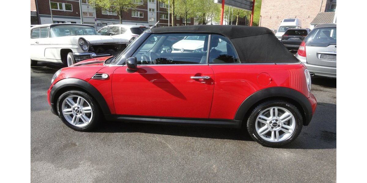 Mini Cooper Cabrio Chili Navi Xenon Leder Klima SHZ 81.000 km 8.950 &euro; Neuss 41462