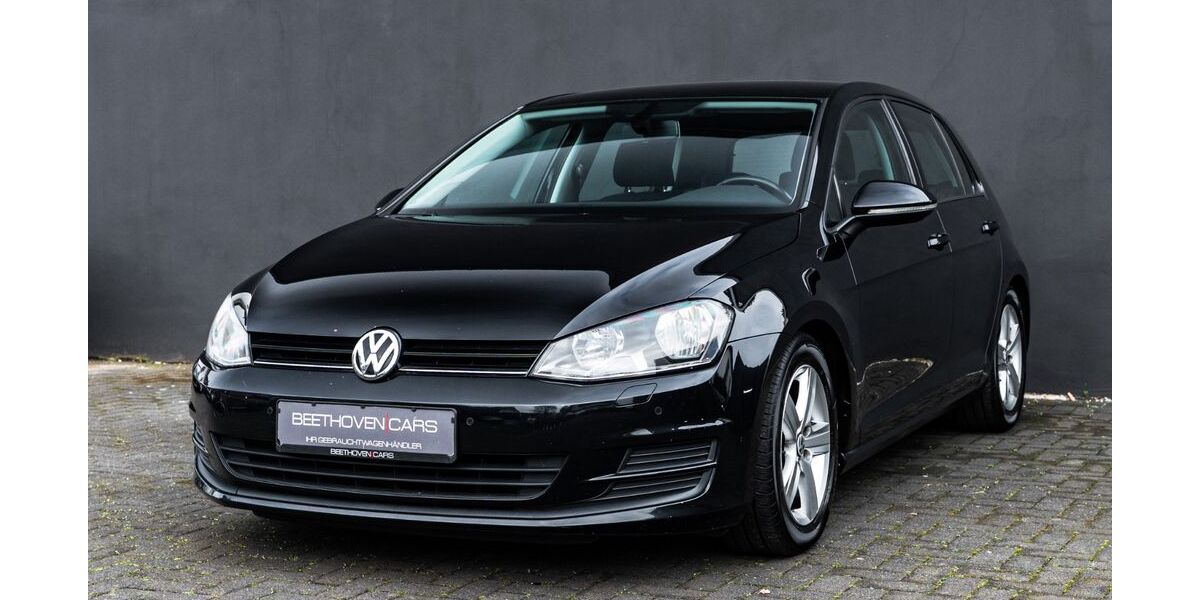 VW Golf 181.000 km 6.999 &euro; Solingen 42655