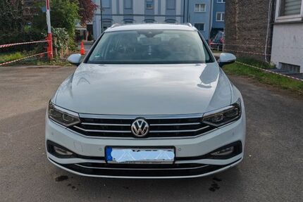 VW Passat Variant 178.848 km 15.600 &euro; Grevenbroich 41517