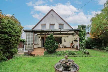 Haus Köln Esch/Auweiler - 7 Zimmer, 170 m&sup2;, 599.000&euro; | Angebot:26275661