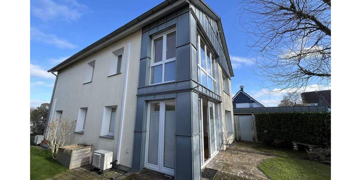 Einfamilienhaus Burscheid - 6 Zimmer, 157 m&sup2;, 715.000&euro; | Angebot:25770241