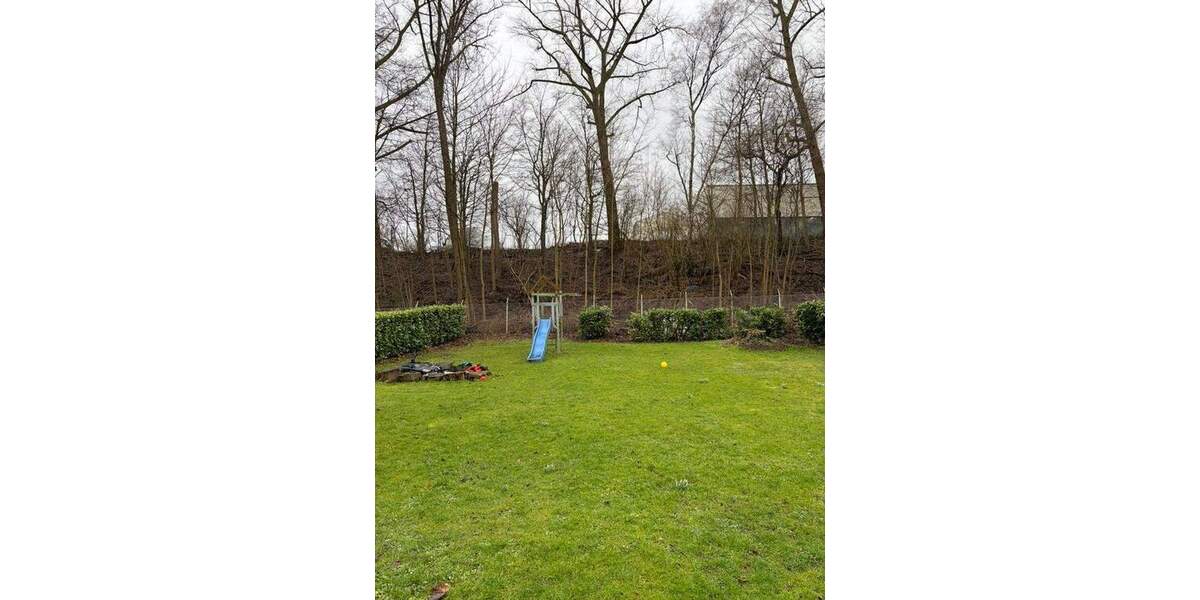 Etagenwohnung Wuppertal Vohwinkel - 2 Zimmer, 130.000&euro; | Angebot:25881018