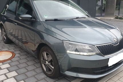 Skoda Fabia 92.789 km 7.190 &euro; Wuppertal 42329