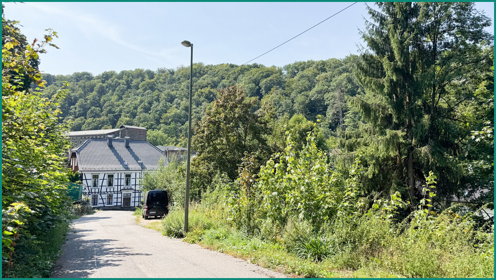 AUS ZWEI MACH 1: PROVISIONSFREIE 3 ZIMMER-ALTBAUWOHNUNG MIT VIEL PLATZ IM DENKMAL VON VOGELSMÜHLERAD - Etagenwohnung Radevormwald Dahlerau | Angebot:26321531