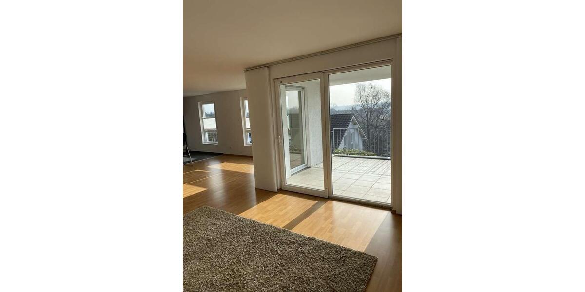 Etagenwohnung Mülheim an der Ruhr Heißen - 2.5 Zimmer, 98 m&sup2;, 1.210&euro; | Angebot:26040290