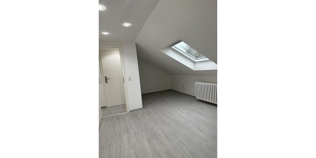 Dachgeschoßwohnung Köln Ehrenfeld - 1 Zimmer, 45 m&sup2;, 950&euro; | Angebot:23809532