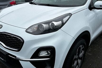Kia Sportage 87.700 km 14.999 &euro; Köln 51145