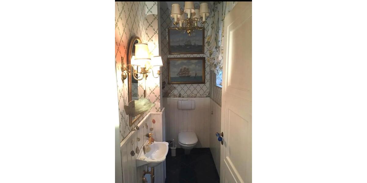 Hochparterre Düsseldorf Stadtbezirk 9 - 4 Zimmer, 160 m&sup2;, 535.000&euro; | Angebot:26740936