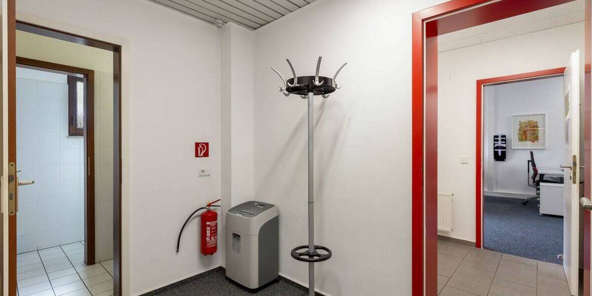 Etagenwohnung Bergisch Gladbach Moitzfeld - 8 Zimmer, 575.000&euro; | Angebot:25997632