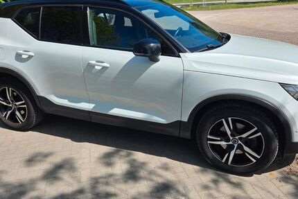 Volvo XC40 102.700 km 26.500 &euro; Remscheid 42855