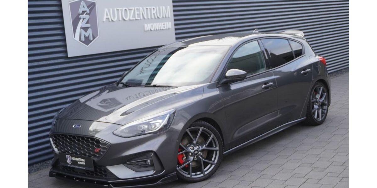 Ford Focus 90.000 km 21.990 &euro; Monheim am Rhein 40789