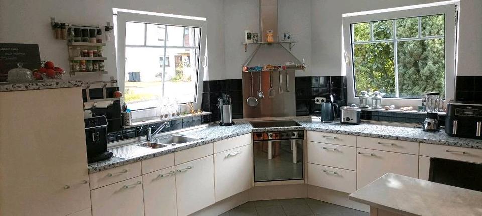 Einfamilienhaus Pulheim - 5 Zimmer, 215 m&sup2;, 989.000&euro; | Angebot:15410537