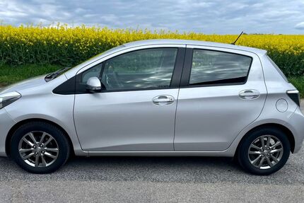 Toyota Yaris 35.600 km 8.500 &euro; Ratingen 40878