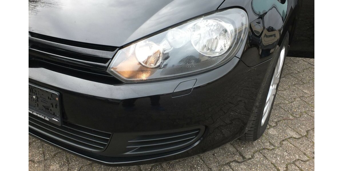 VW Golf 1.4i TRENDLINE KLIMAANLAGE SPORT-LMF SHZ 135.895 km 5.904 &euro; Köln 50858