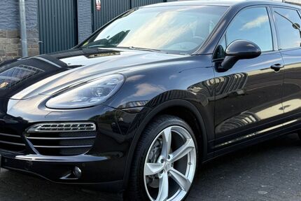Porsche Cayenne 177.000 km 21.700 &euro; Bergisch Gladbach 51469