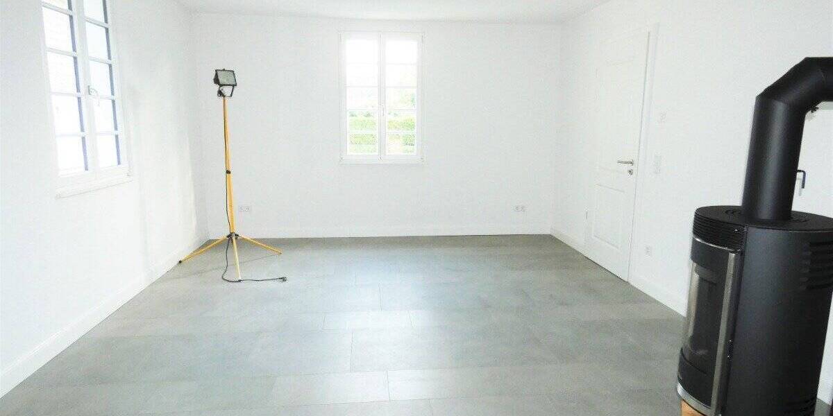 Einfamilienhaus Köln Dünnwald - 6 Zimmer, 240 m&sup2;, 3.500&euro; | Angebot:25728027