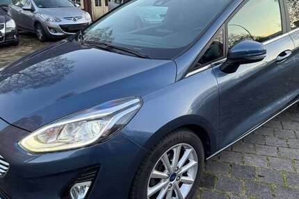 Ford Fiesta 113.000 km 8.999 &euro; Neuss 41462
