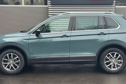 VW Tiguan 92.429 km 21.490 &euro; Remscheid 42859