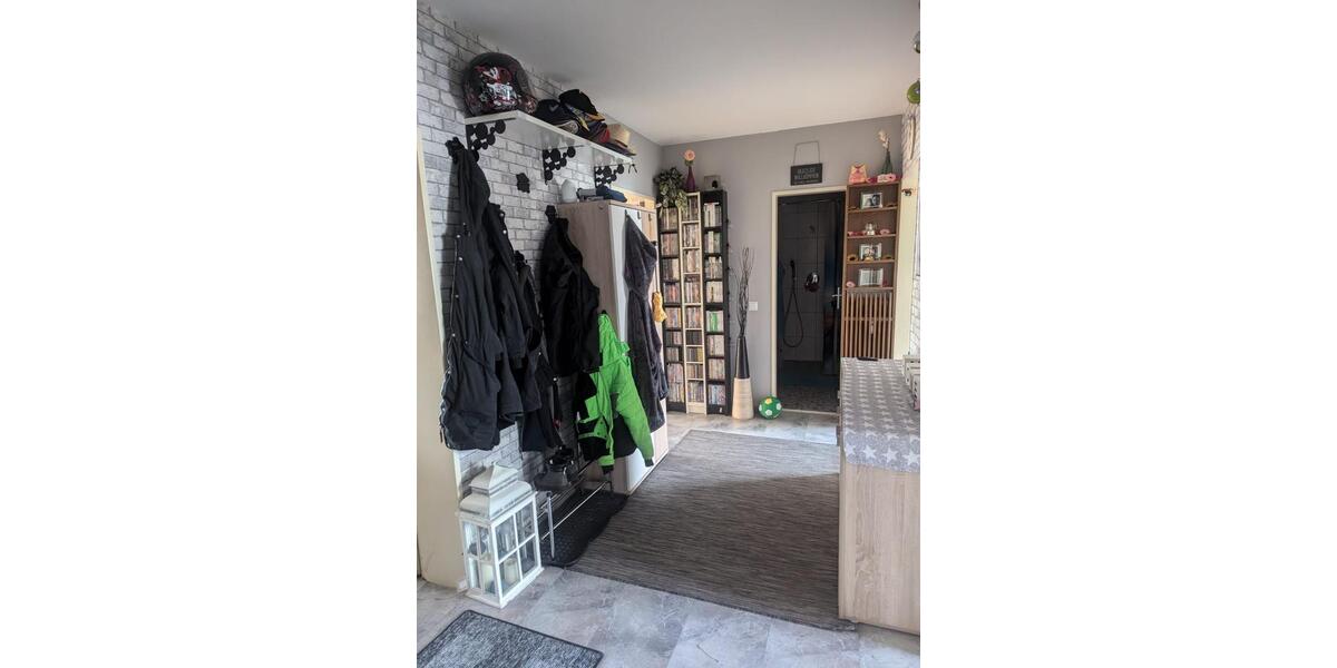 Hochparterre Wuppertal Dönberg - 3 Zimmer, 74 m&sup2;, 145.000&euro; | Angebot:25171740