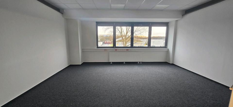 Gewerbeobjekt Köln Nippes - 750&euro; | Angebot:25978410