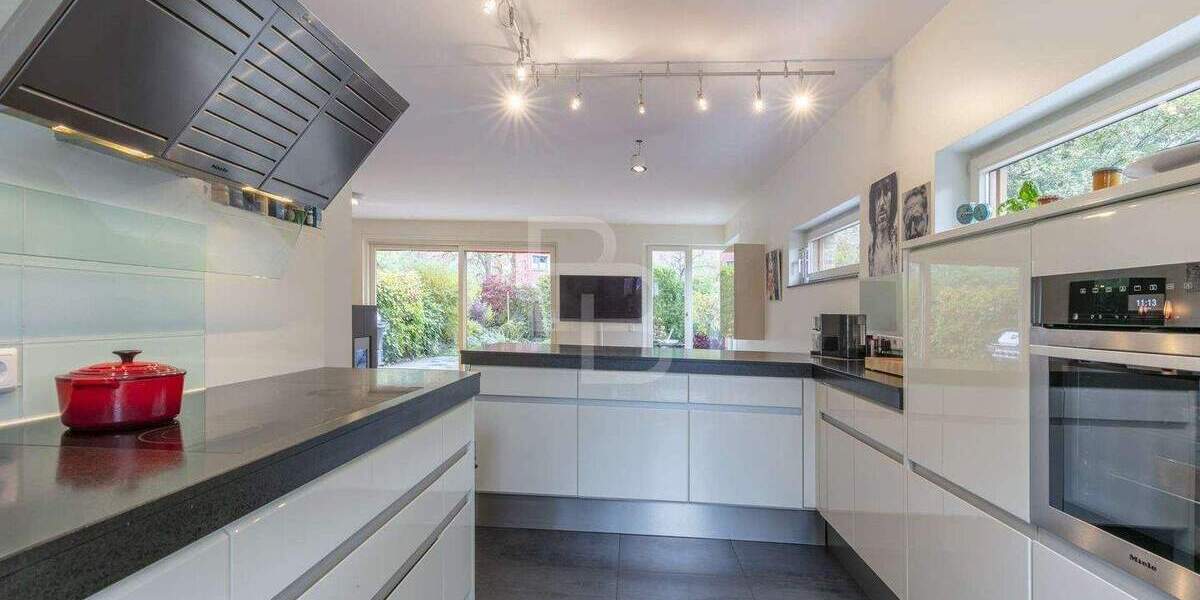 Reihenendhaus Köln Lindenthal - 6 Zimmer, 221 m&sup2;, 1.990.000&euro; | Angebot:25687093