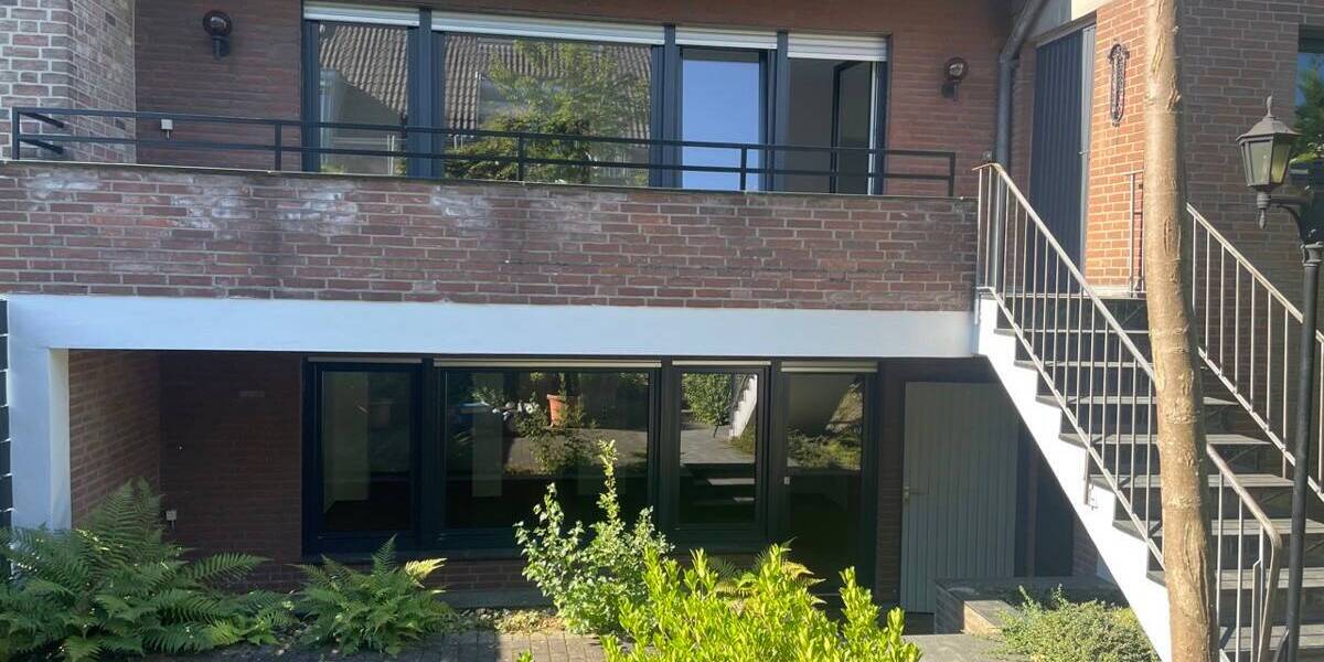 Einfamilienhaus Düsseldorf/ Lörick Lörick - 5 Zimmer, 130 m&sup2;, 2.490&euro; | Angebot:26191505