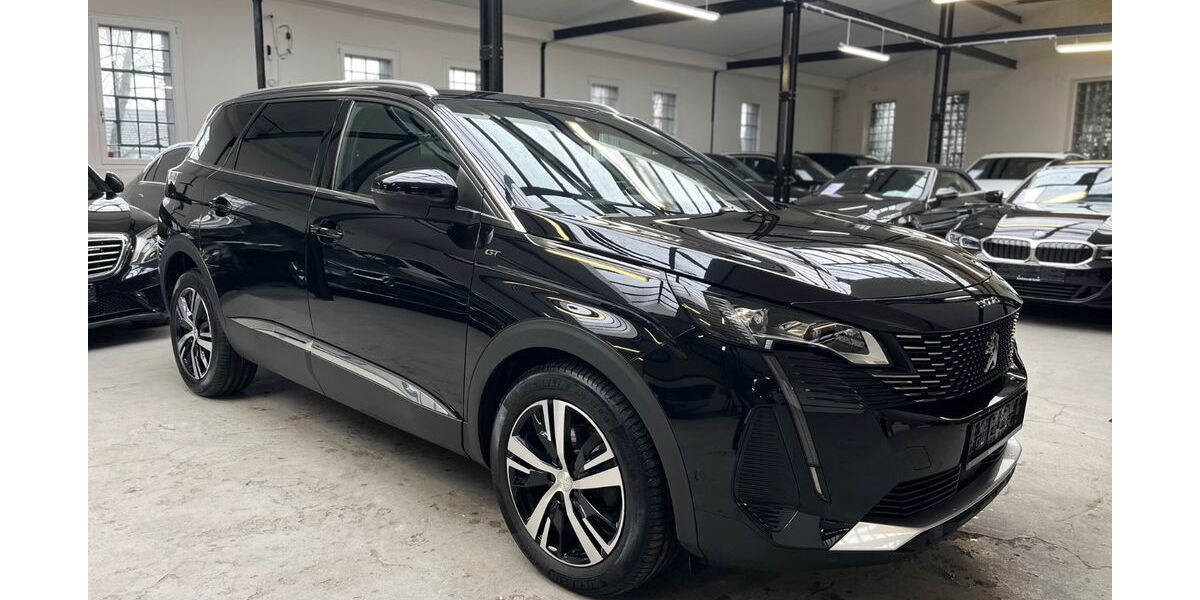 Peugeot 5008 83.000 km 24.870 &euro; Velbert 42551