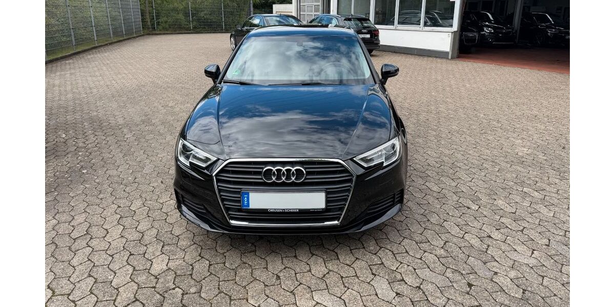 Audi A3 58.900 km 15.500 &euro; Düsseldorf 40476