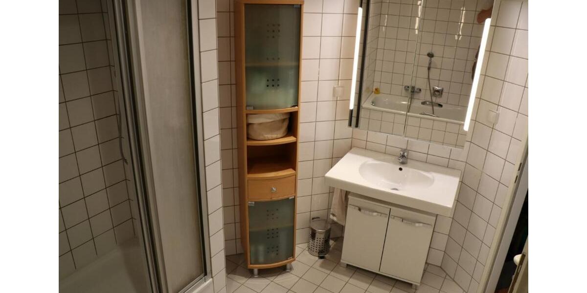 Einfamilienhaus Düsseldorf Pempelfort - 2.5 Zimmer, 90 m&sup2;, 1.542&euro; | Angebot:25353950