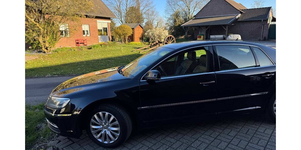 VW Phaeton 299.600 km 8.900 &euro; Korschenbroich 41352