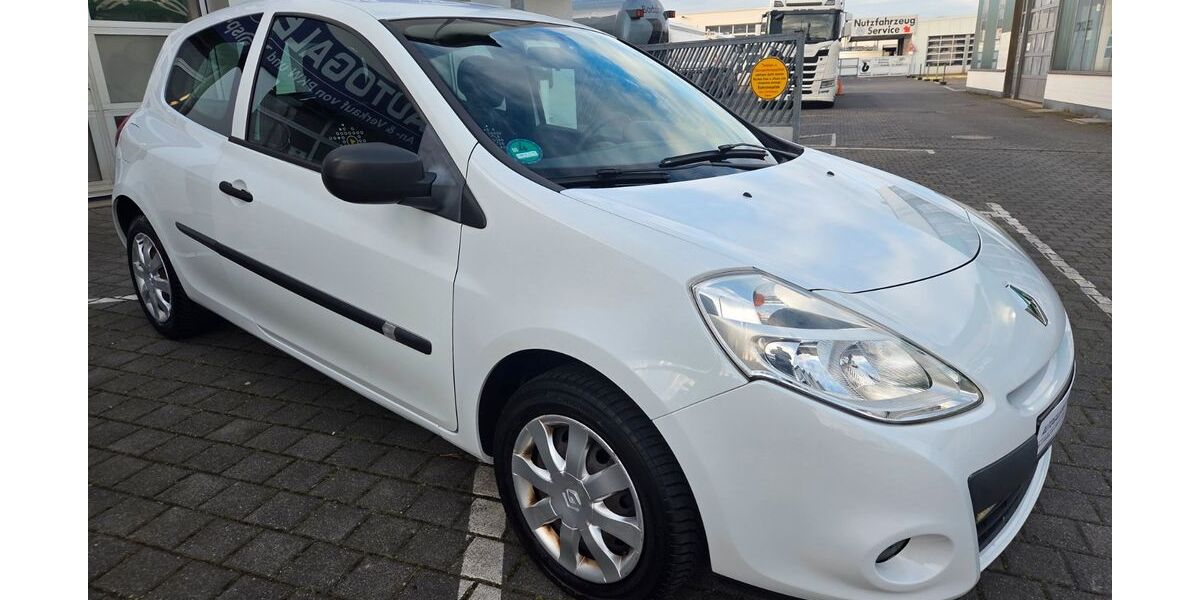 Renault Clio 102.250 km 3.950 &euro; Pulheim 50259