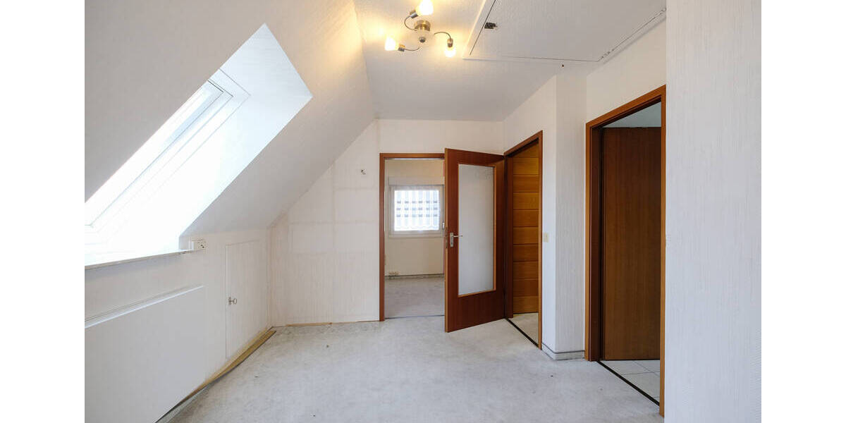 Einfamilienhaus Langenfeld Richrath - 5 Zimmer, 149 m&sup2;, 449.000&euro; | Angebot:26189466