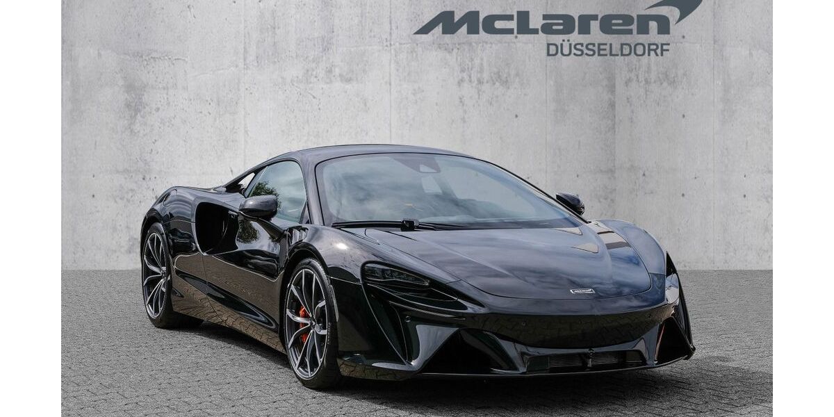 McLaren Artura 7.810 km 204.700 &euro; Düsseldorf 40476