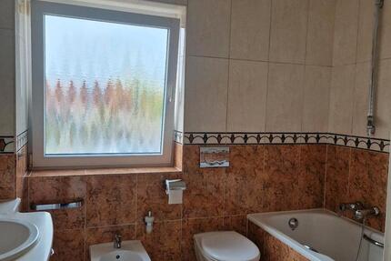 Haus Neuss Reuschenberg - 5 Zimmer, 120 m&sup2;, 380.000&euro; | Angebot:26322202