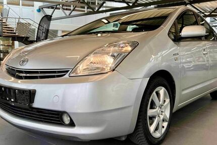 Toyota Prius 162.000 km 8.499 &euro; Wuppertal 42277