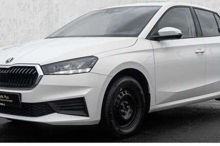 Skoda Fabia 67.204 km 13.990 &euro; Düsseldorf 40474