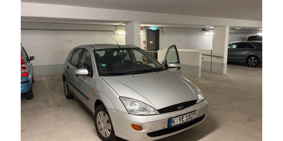Ford Focus 140.000 km 990 &euro; Köln 51065