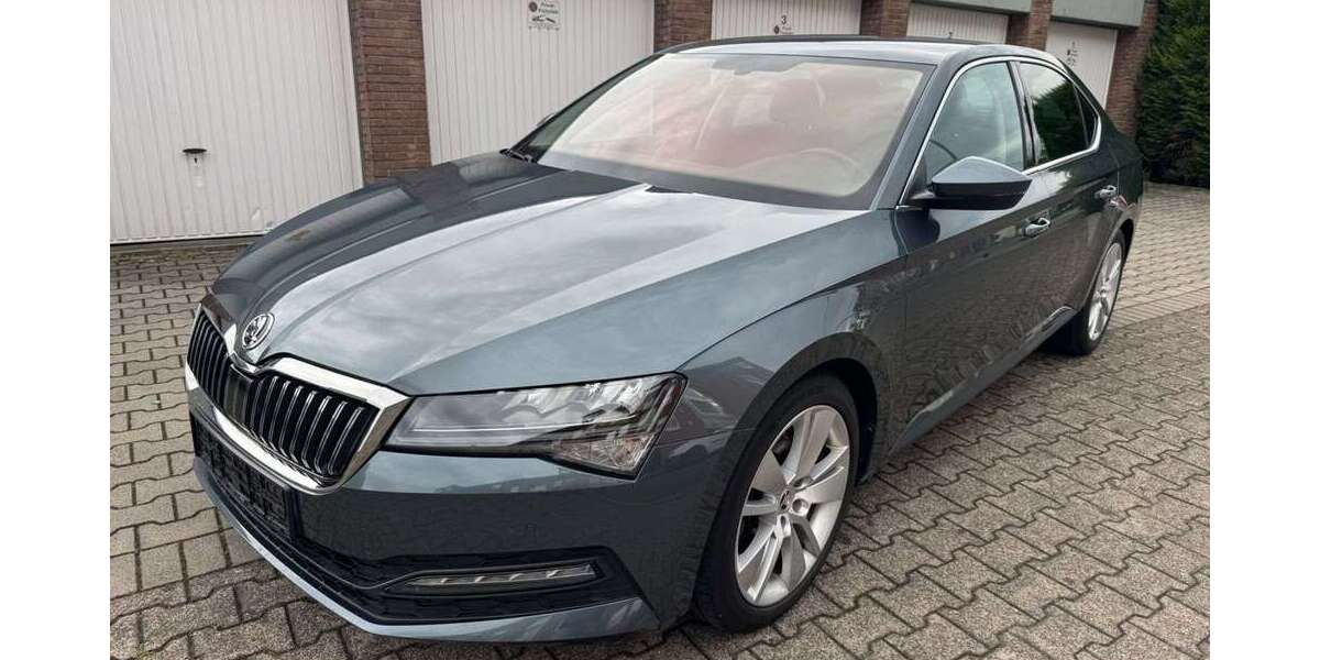 Skoda Superb 86.000 km 18.990 &euro; Neuss 41462