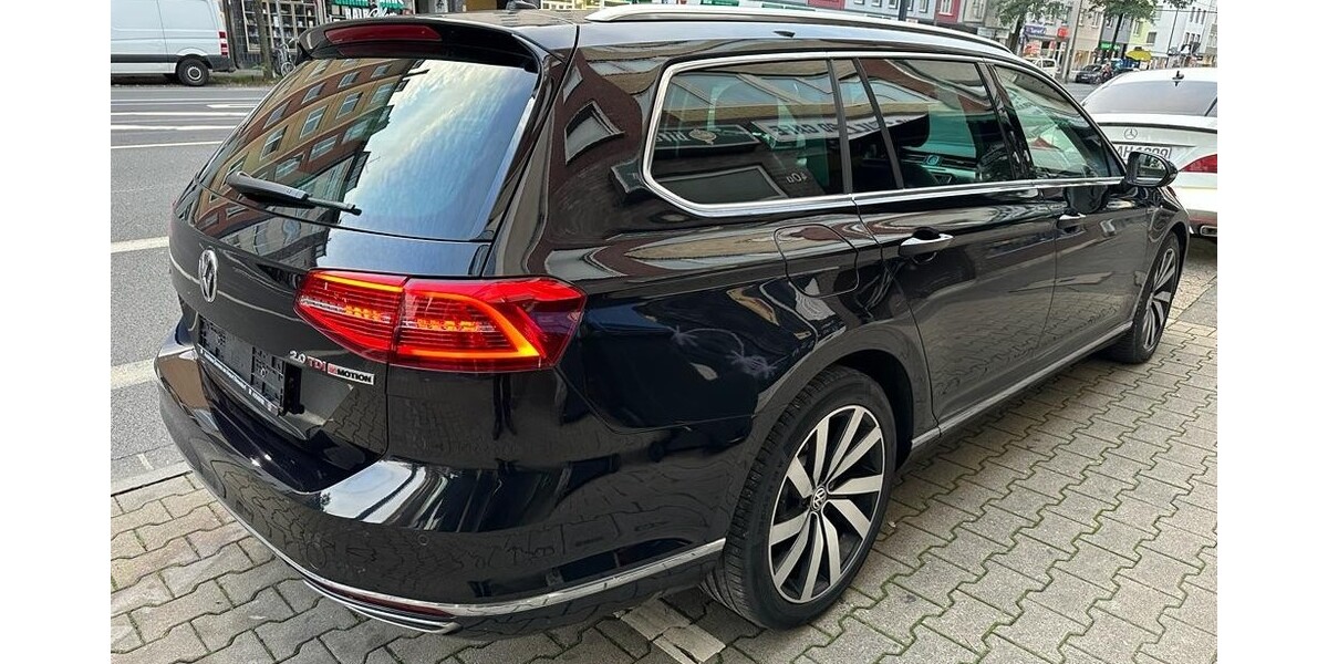 VW Passat 272.749 km 11.800 &euro; Düsseldorf 40213